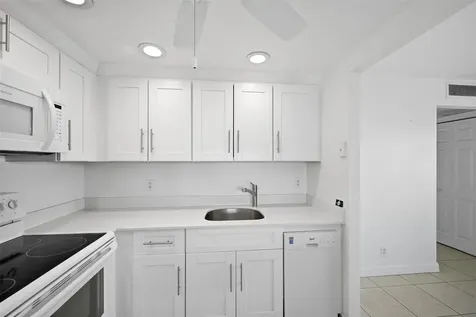 451 Monaco J Delray Beach FL 33446