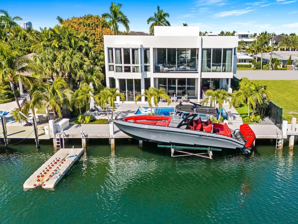 1528 SE 11th Street Fort Lauderdale FL 33316