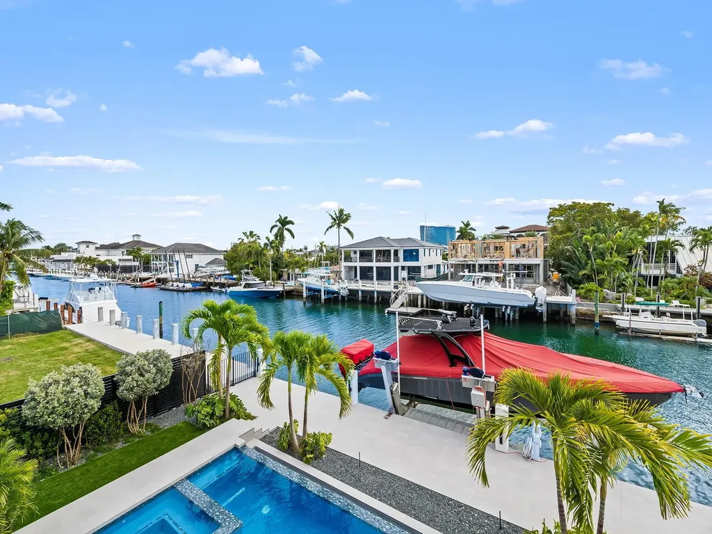 1528 SE 11th Street Fort Lauderdale FL 33316