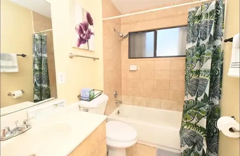 809 E Palm Run Drive North Lauderdale FL 33068