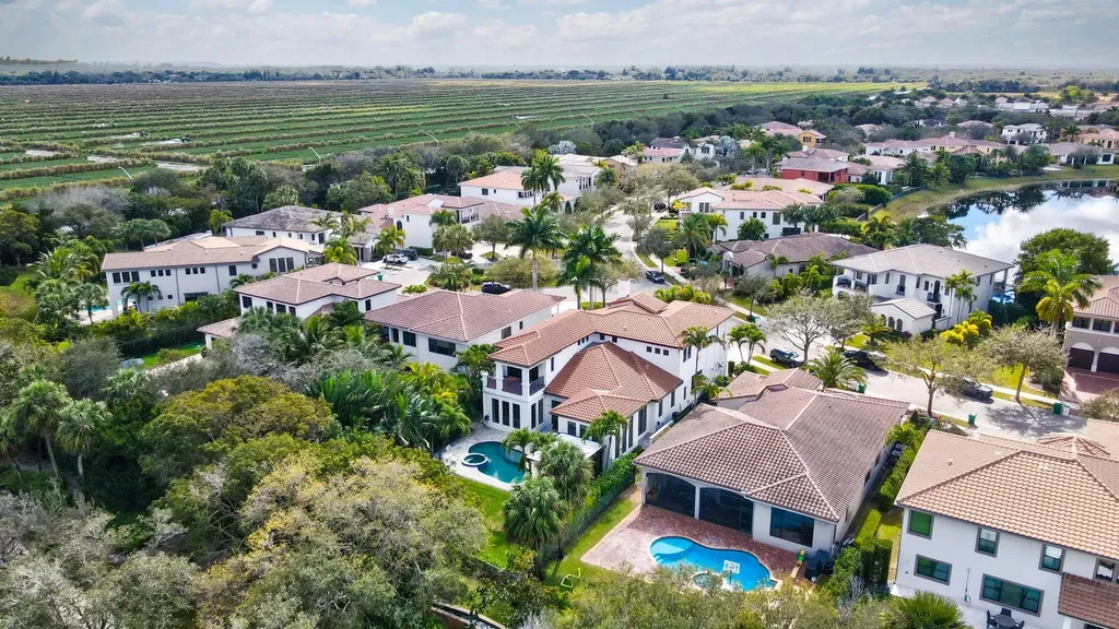 9411 Eden Manor Parkland FL 33076
