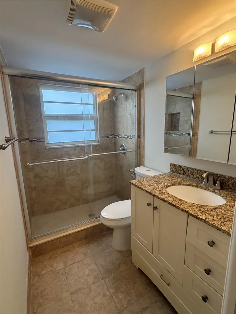 76 Westbury D Deerfield Beach FL 33442