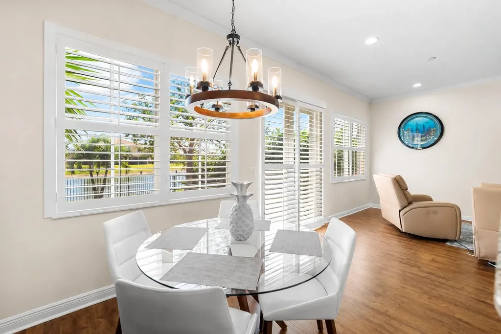 8550 Lakeside Bend Parkland FL 33076