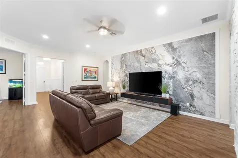 8550 Lakeside Bend Parkland FL 33076