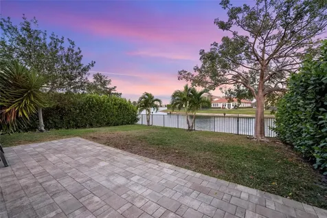 8550 Lakeside Bend Parkland FL 33076