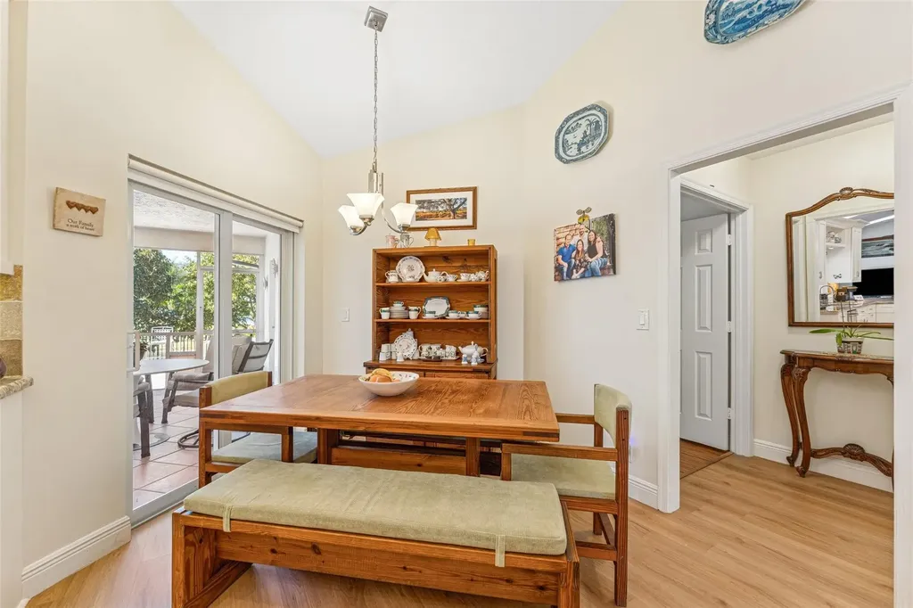 128 NW 110th Way Coral Springs FL 33071