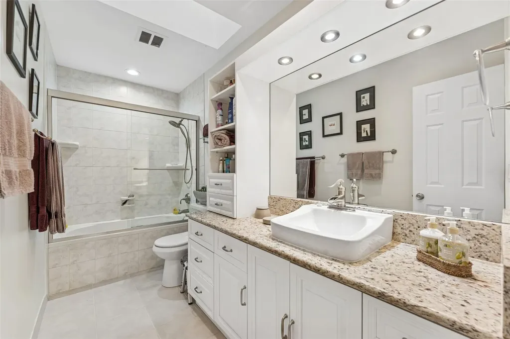 128 NW 110th Way Coral Springs FL 33071