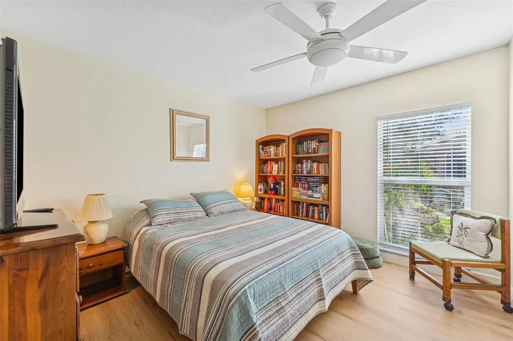 128 NW 110th Way Coral Springs FL 33071