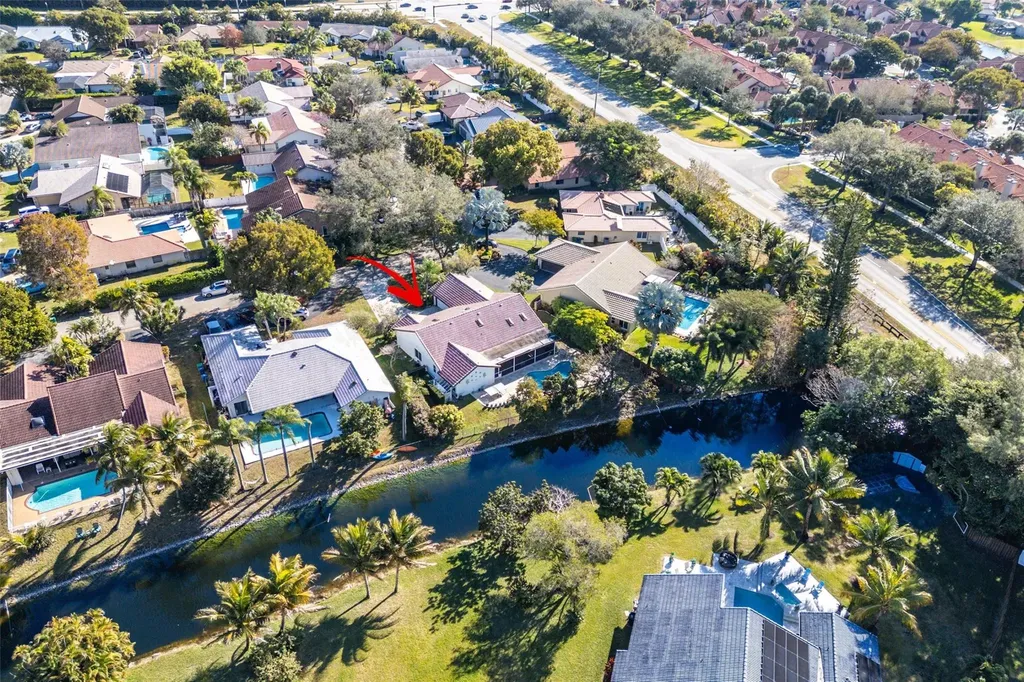 128 NW 110th Way Coral Springs FL 33071