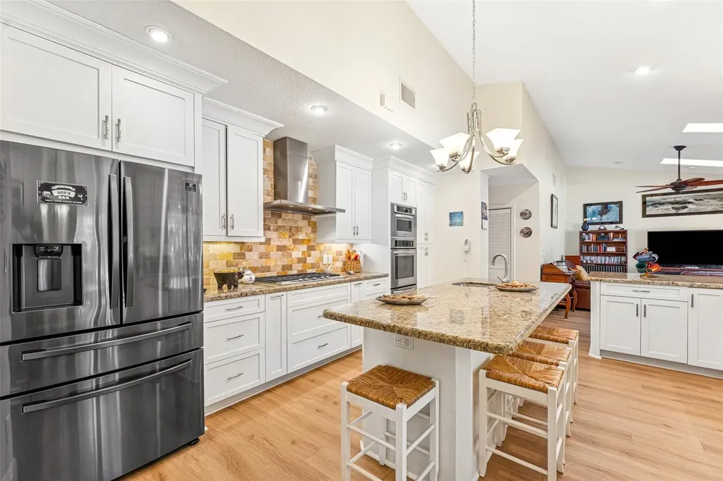 128 NW 110th Way Coral Springs FL 33071