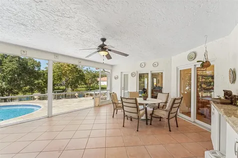 128 NW 110th Way Coral Springs FL 33071