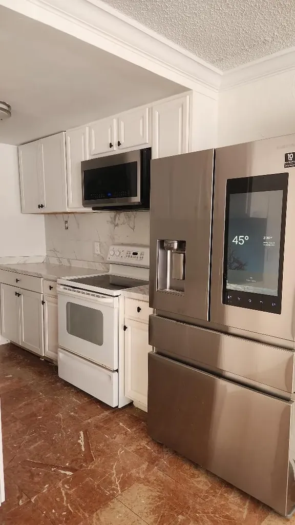 10234 Twin Lakes Drive Coral Springs FL 33071