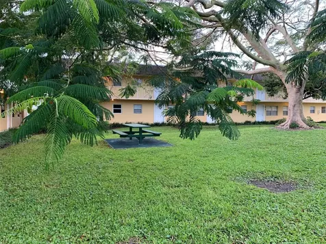 5168 NE 6th Avenue Fort Lauderdale FL 33334
