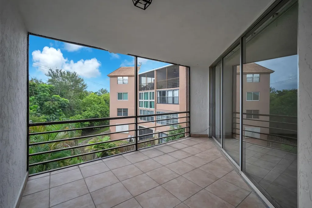 3100 N Pine Island Road Sunrise FL 33351
