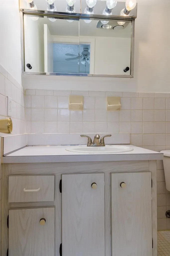6211 SW 37th Street Davie FL 33314