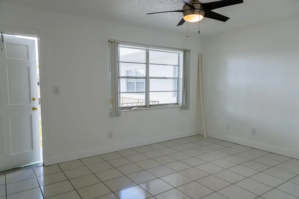 6211 SW 37th Street Davie FL 33314