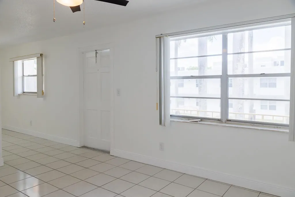 6211 SW 37th Street Davie FL 33314