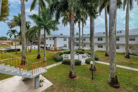 6211 SW 37th Street Davie FL 33314