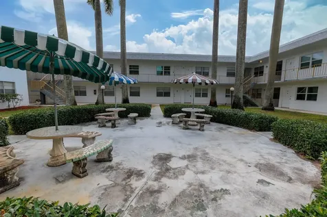 6211 SW 37th Street Davie FL 33314