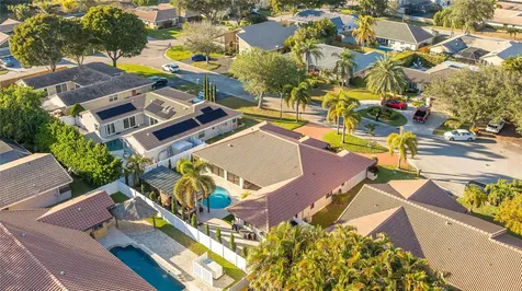 6484 NW 55th Manor Coral Springs FL 33067