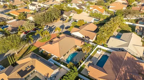 6484 NW 55th Manor Coral Springs FL 33067
