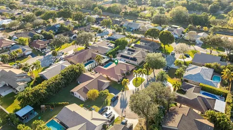 6484 NW 55th Manor Coral Springs FL 33067