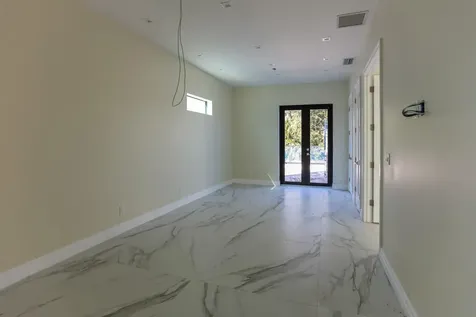 2421 NE 201st Street Miami FL 33180