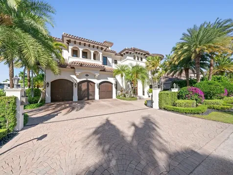 2319 NE 28th Street Lighthouse Point FL 33064