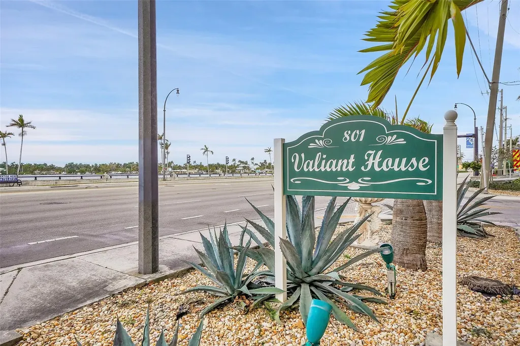 801 S Ocean Drive Hollywood FL 33019