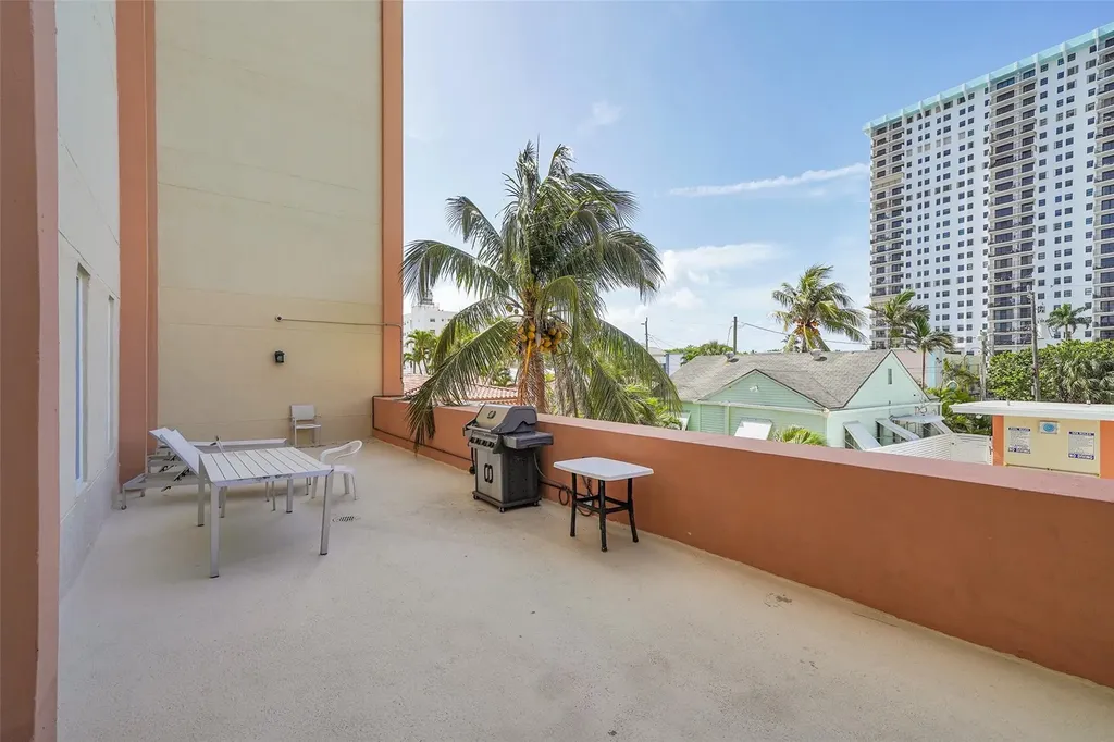 801 S Ocean Drive Hollywood FL 33019