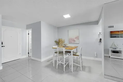 801 S Ocean Drive Hollywood FL 33019