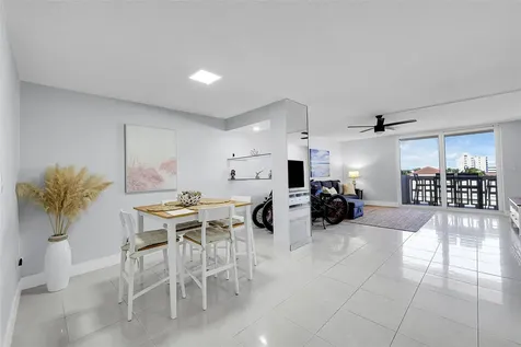 801 S Ocean Drive Hollywood FL 33019