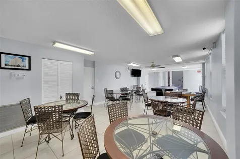 801 S Ocean Drive Hollywood FL 33019