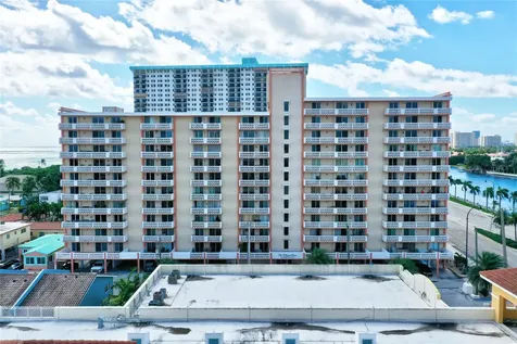 801 S Ocean Drive Hollywood FL 33019