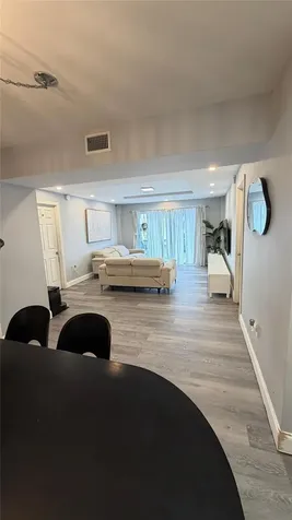 4156 Inverrary Drive Lauderhill FL 33319