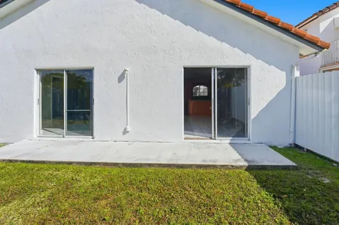 5860 SW 150th Avenue Miami FL 33193