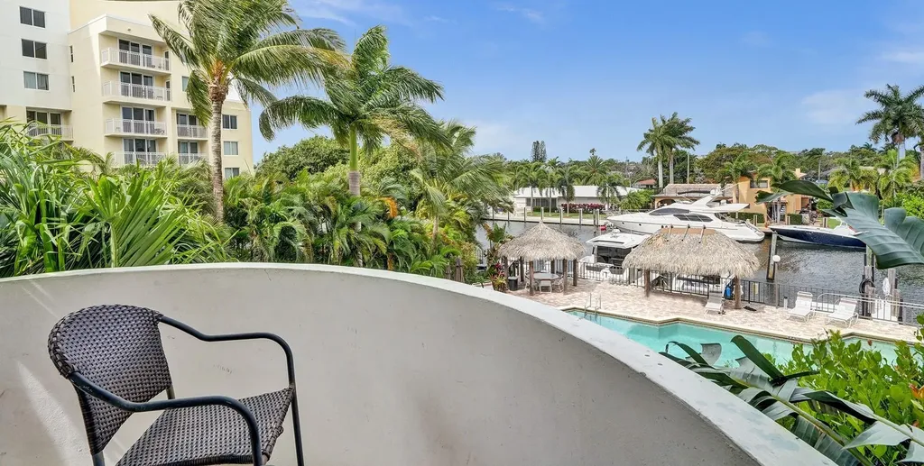 1361 S Ocean Bl Pompano Beach FL 33062