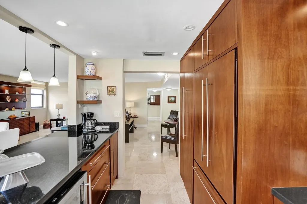 1361 S Ocean Bl Pompano Beach FL 33062