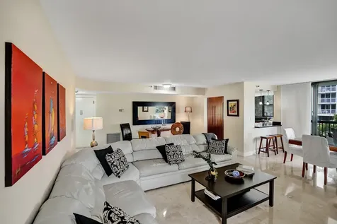 1361 S Ocean Bl Pompano Beach FL 33062