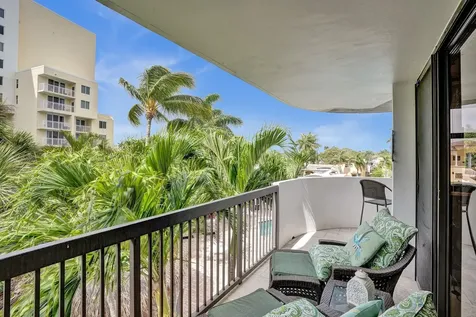 1361 S Ocean Bl Pompano Beach FL 33062