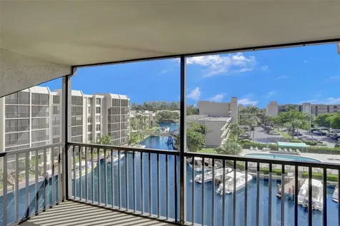 4 Royal Palm Way Boca Raton FL 33432