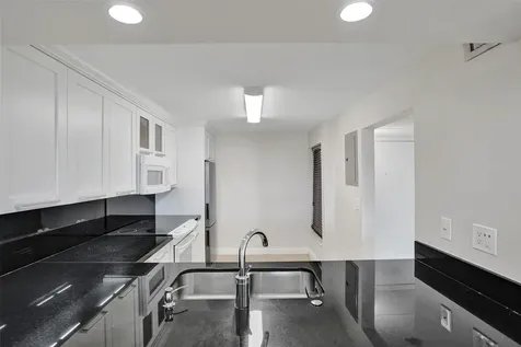 4 Royal Palm Way Boca Raton FL 33432