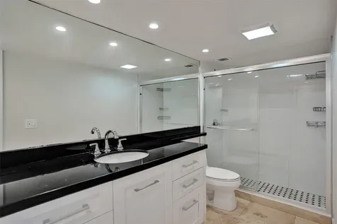 4 Royal Palm Way Boca Raton FL 33432