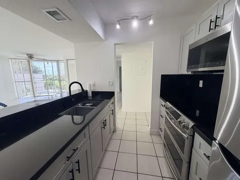 7035 NW 186th Street Hialeah FL 33015