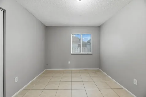 8666 SW 14th Street Pembroke Pines FL 33025