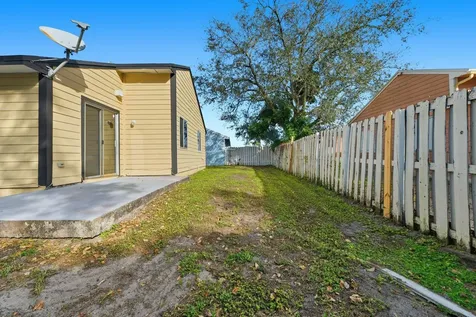 8666 SW 14th Street Pembroke Pines FL 33025