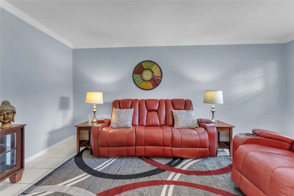 290 Farnham M Deerfield Beach FL 33442