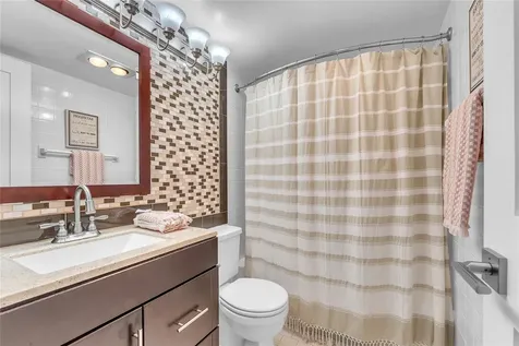 290 Farnham M Deerfield Beach FL 33442