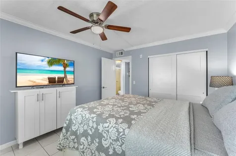 290 Farnham M Deerfield Beach FL 33442