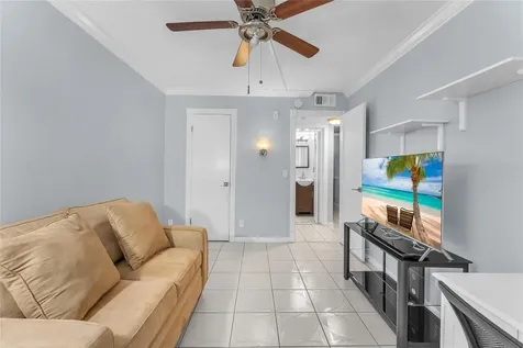 290 Farnham M Deerfield Beach FL 33442